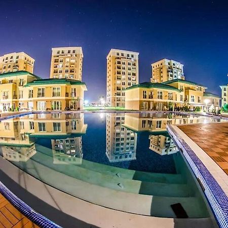 Modern Apartment With Pool In North Bucharest Cretuleasca Екстер'єр фото