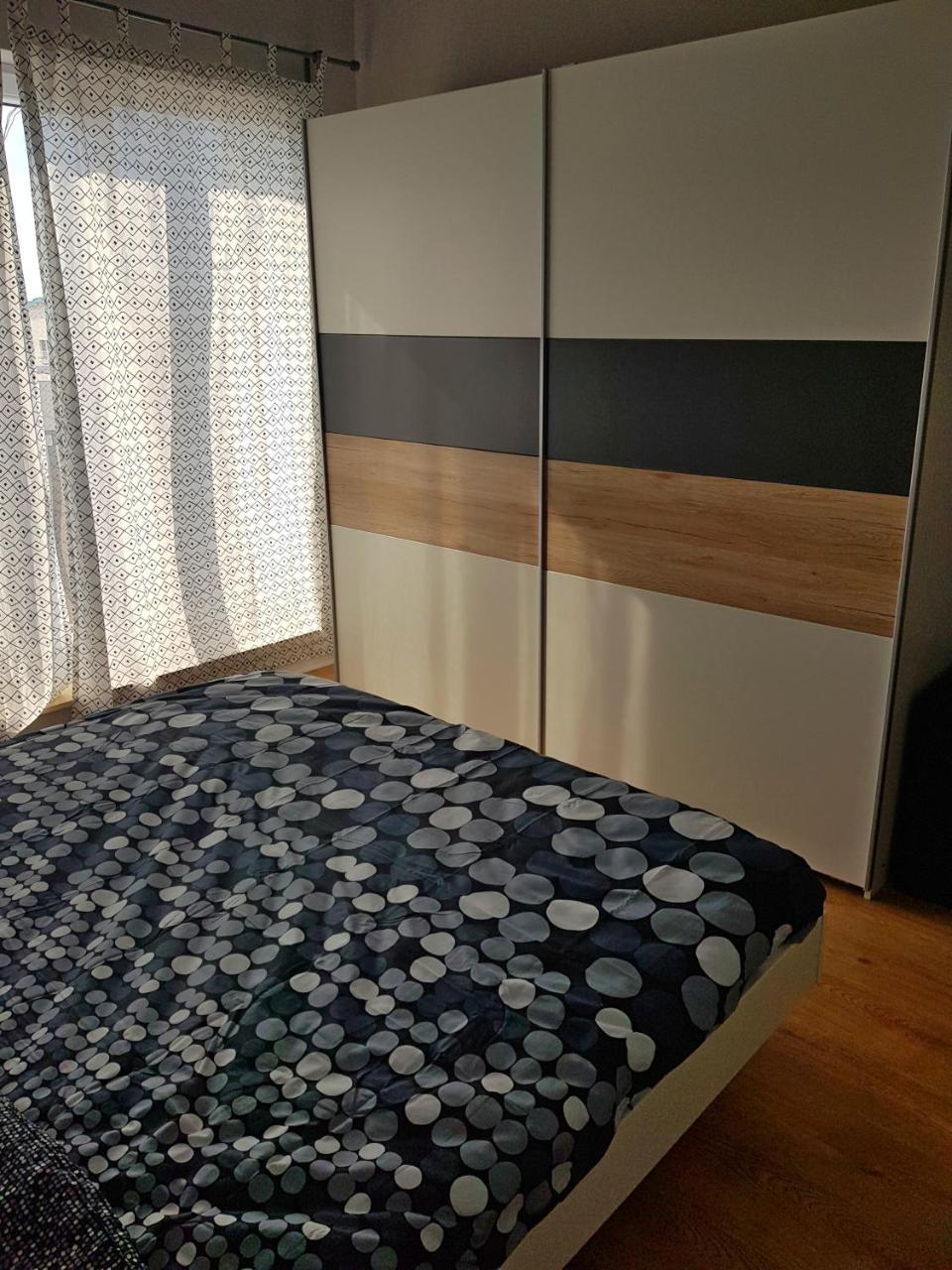 Modern Apartment With Pool In North Bucharest Cretuleasca Екстер'єр фото