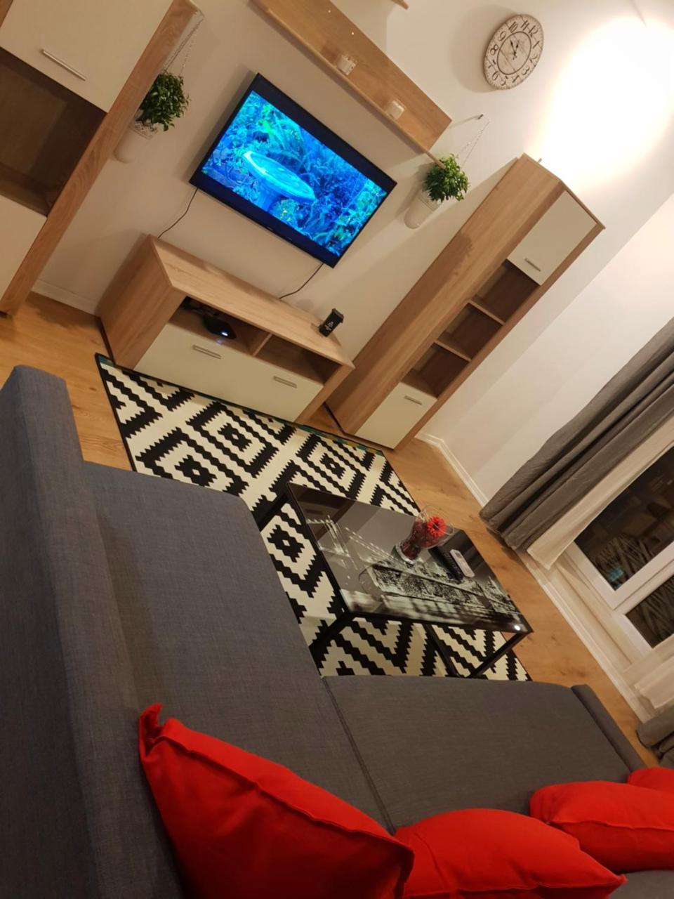 Modern Apartment With Pool In North Bucharest Cretuleasca Екстер'єр фото