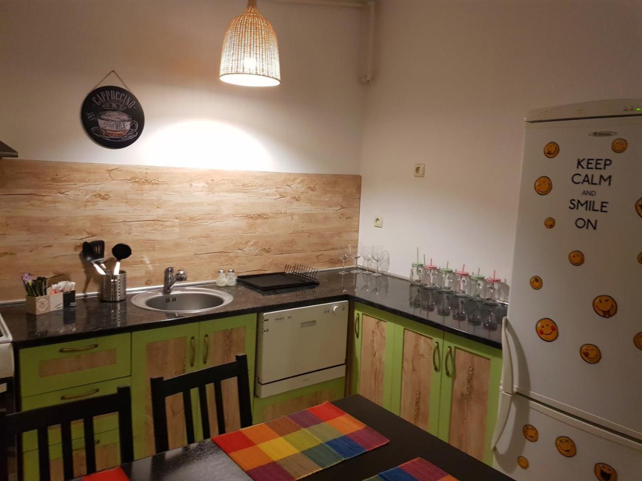 Modern Apartment With Pool In North Bucharest Cretuleasca Екстер'єр фото